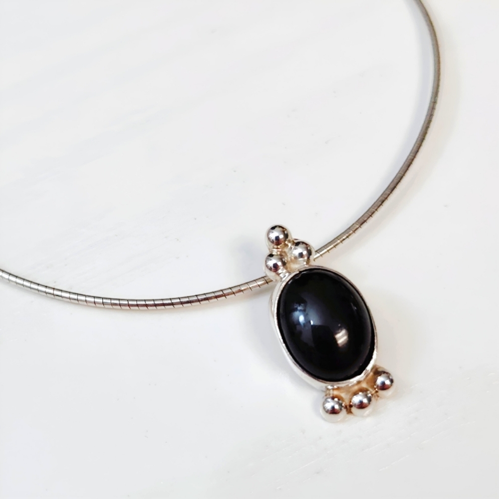 CARSI Taxco Sterling Silver Pebbled Oval Black Onyx Pendant Necklace 16"